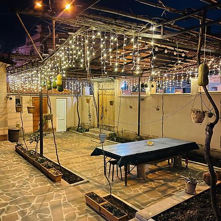 Guest House - Avlabari Tbilisi Exterior photo