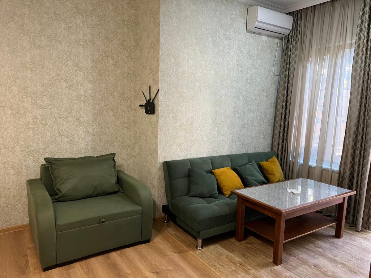 Guest House - Avlabari Tbilisi Exterior photo