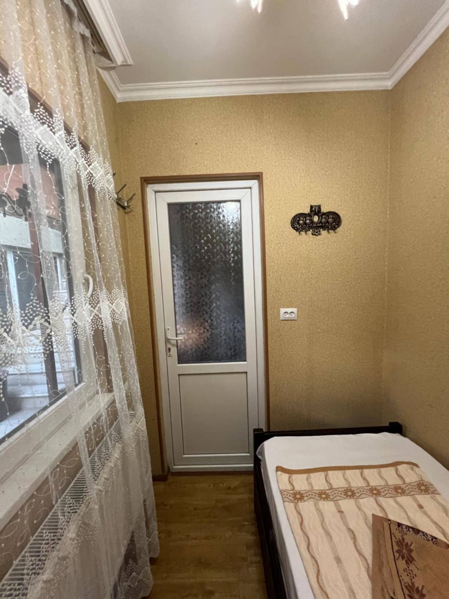 Guest House - Avlabari Tbilisi Exterior photo